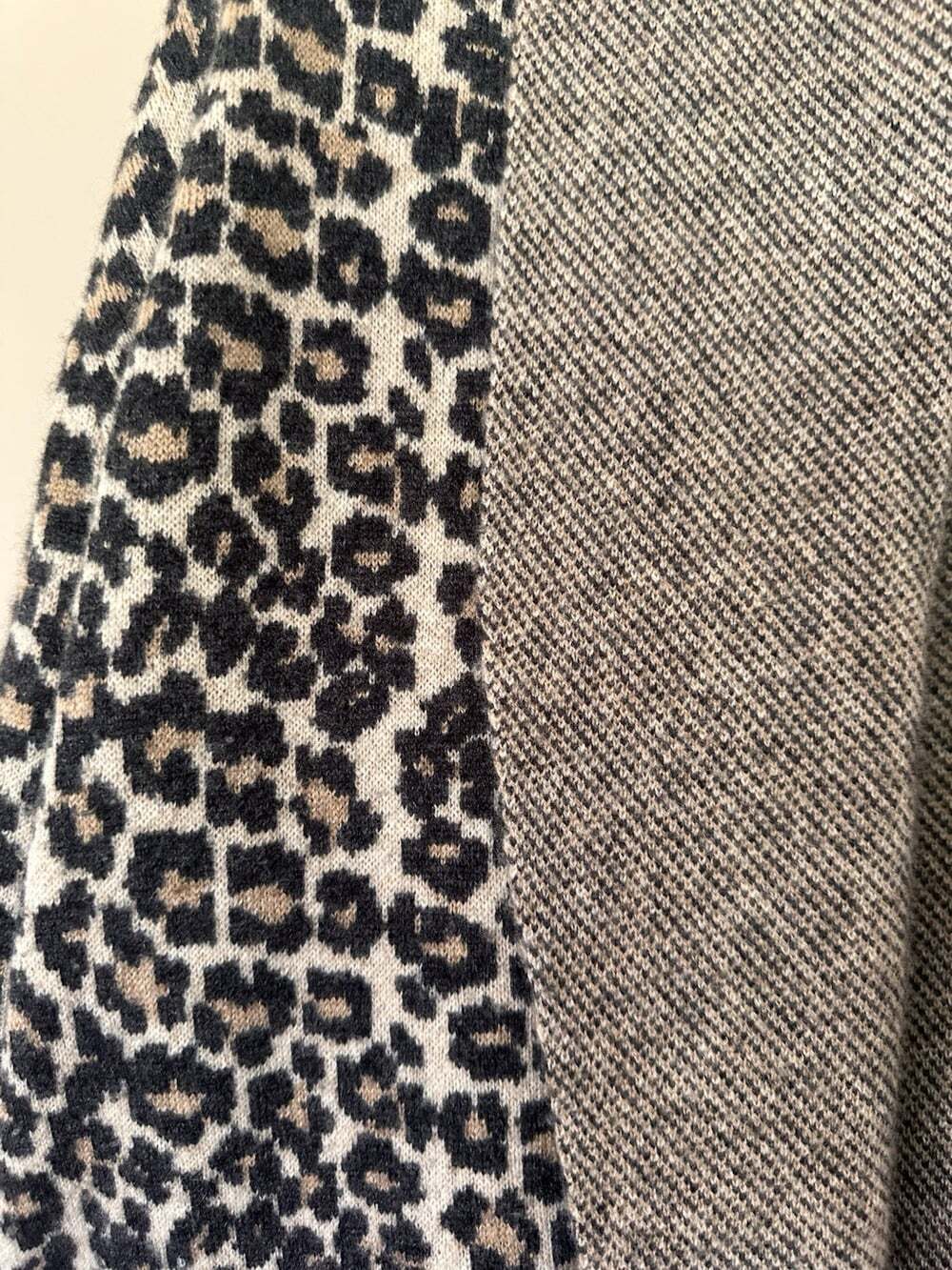 Johnny Was S Wool Cashmere Leopard Cheetah Cardigan Sweater Open Front Animal - Picture 6 of 8
